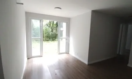 Apartamento Garden dois quartos térreo com pátio ensolarado