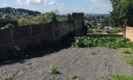Excelente Terreno na Estr. Frederico Dihl, bem localizado Próximo ao Posto de Combustível Petrobrás