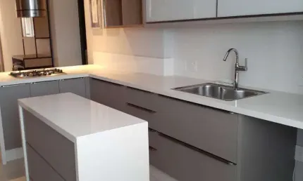 Apartamento com 3 dormitórios para alugar, 135 m² por r$ 9.700,00/mês - centro - itajaí/sc