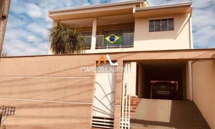Casa com 4 quartos à venda na Rua Denis Papin, Industrial, Londrina