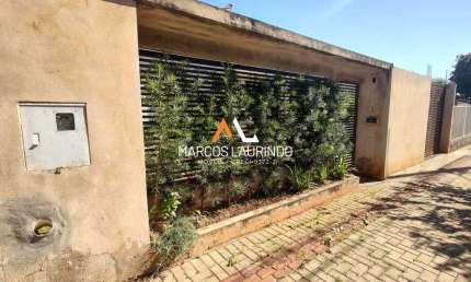Casa com 3 quartos à venda na Rua Serra do Bedengó, Messiânico, Londrina