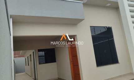 Casa à venda no bairro Jardim Terra Vermelha - Cambé/PR