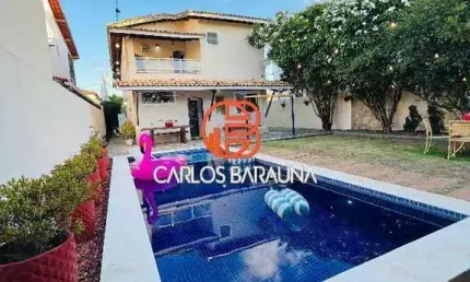 Excepcional casa de luxo com piscina e closet 4/4 em condomínio Parque Stella