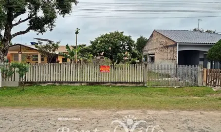 Terreno murado e aterrado - perfeito para sua casa de veraneio ou investimento!