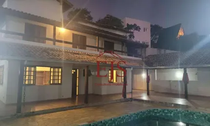 Lindo sobrado a venda ou locação excelente vista em Atibaia