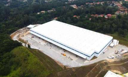 Galpão Logístico Industrial 4.965m² 09 docas Santana de Parnaíba Rodovia Castelo Branco