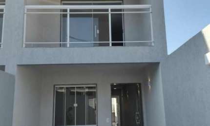 Casa para Venda em Magé, Pau Grande, 2 dormitórios, 1 suíte, 1 banheiro, 1 vaga