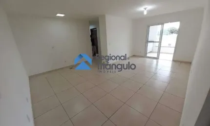 Apartamento à venda, 3 quartos, 1 suíte, 2 vagas, Quinta Boa Esperança - Uberaba/MG