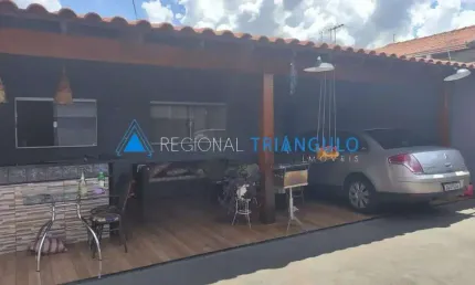 Casa à venda, 2 quartos, 1 suíte, Jardim Elza Amuí II - Uberaba/MG