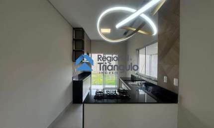 Casa com 3 quartos à venda no Loteamento Petrópolis, Uberaba 