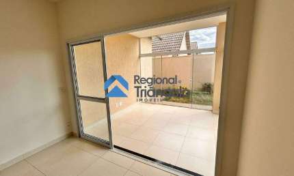 Casa à venda, 3 quartos, 1 suíte, 2 vagas, Condomínio Ayat Club Residence - Uberaba/MG