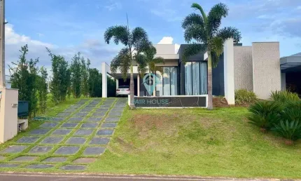 Casa à venda na Rodovia Raposo Tavares, Centro, Paranapanema