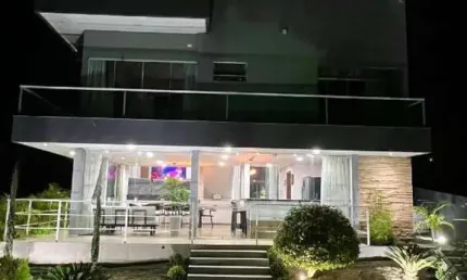 Casa à venda na Rodovia Raposo Tavares, Riviera de Santa Cristina, Itaí
