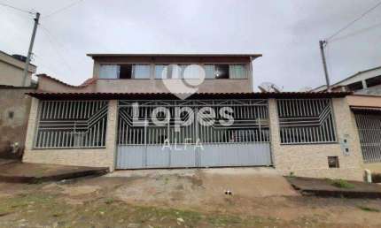 Casa à venda em Barbacena, Grogotó, com 4 quartos, 120m²