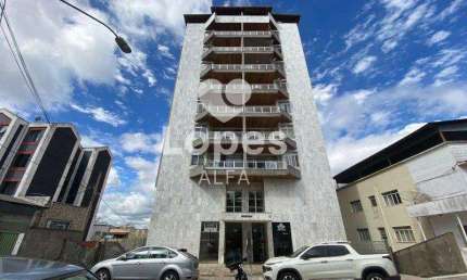 Apartamento com 3 quartos à venda na Rua Afrânio de Castro Costa, Centro, Barbacena