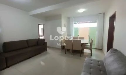 Apartamento com Suíte e Área Privativa no Funcionários – Pronto para Morar!