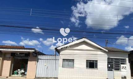 Imóvel e Loja à Venda - Ótima Oportunidade de Investimento no Bairro Santo Antônio