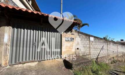 Oportunidade no São Pedro – Casa com Terreno Amplo e Potencial de Construção!