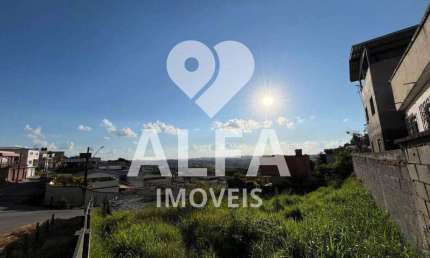 Lote com Ótima Localização no Santo Antônio – Ideal para Projetos em Desnível!