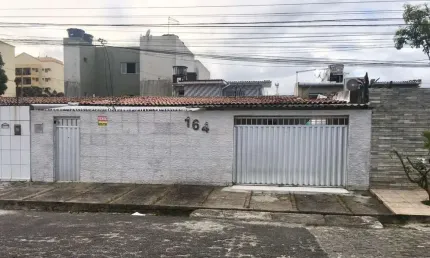 Casa para Venda em Recife, San Martin, 3 dormitórios, 2 suítes, 4 banheiros, 2 vagas
