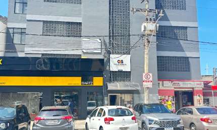 Cj Comercial R$ 350.000 venda 134 m2 com 4 salas 3 banheiros em Pituba - Salvador - BA