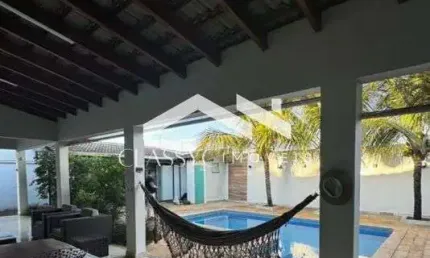 Casa com 3 quartos para alugar na Cidade Jardim, Uberlândia  por R$ 8.500