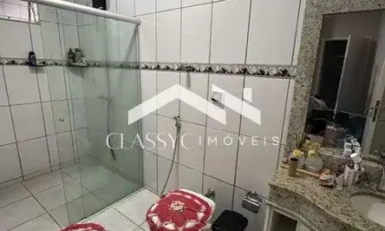 Casa com 4 quartos para alugar na Cidade Jardim, Uberlândia  por R$ 6.000