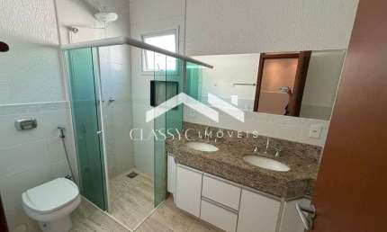Casa em condomínio fechado com 3 quartos para alugar no Jardim Inconfidência, Uberlândia  por R$ 7.500