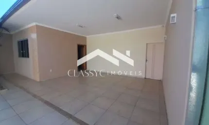 Casa com 3 quartos para alugar no Conjunto Segismundo Pereira, Uberlândia  por R$ 4.700