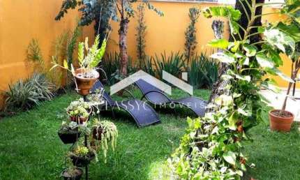 Casa com 3 quartos para alugar no Jardim Patrícia, Uberlândia  por R$ 4.600