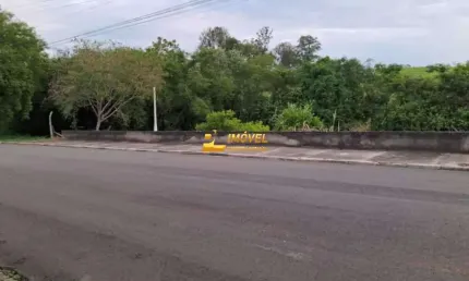 Terreno à venda no Jardim Porangaba, Águas de São Pedro  por R$ 165.000