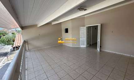 Casa com 3 quartos à venda no Jardim Caxambu, Piracicaba  por R$ 550.000