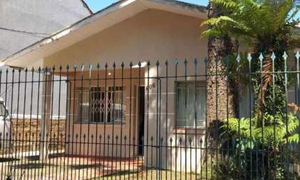 Casa com 3 quartos à venda na Rua Roberto Koch, 606, Lindóia, Curitiba