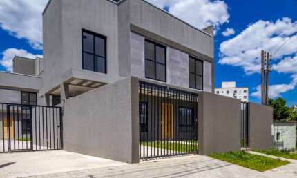 Casa com 3 quartos à venda na Rua Victor Hugo, 721, Lindóia, Curitiba