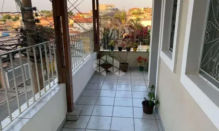 Sobrado com 3 dormitórios à venda, 179 metros e 2 vaga - Vila Dom Pedro II, São Paulo/SP