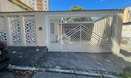 Casa à venda com 4 dormitórios e espaço gourmet na Zona Norte de São Paulo