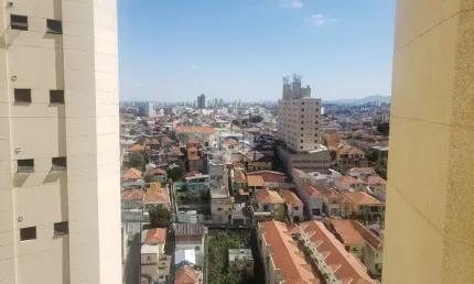 Apartamento em santa teresinha com 3 dormitórios e 2 vagas de garagem.