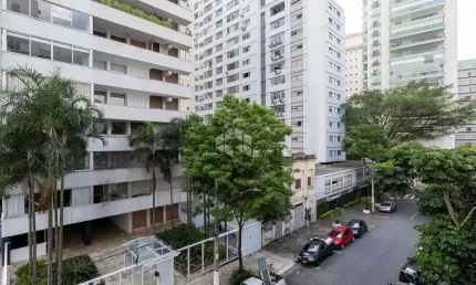 Apartamento  reformado a venda rua maranhão em higienópolis