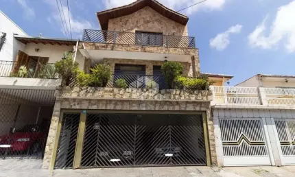Casa com 4 quartos à venda na Camatei, 363, Vila Nivi, São Paulo