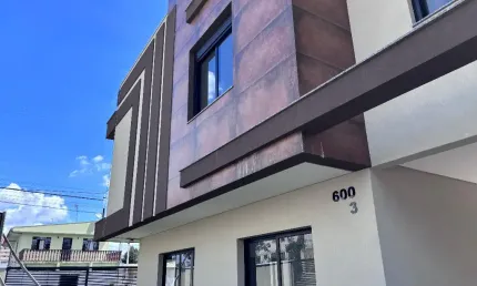 Casa com 3 quartos à venda na Rua José Raksa, 196, Capão Raso, Curitiba
