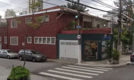 Sobrado para venda com 270 metros quadrados com 4 quartos em Campo Belo - São Paulo - SP