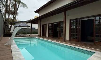 Casa na praia do Tenório c/ piscina jacuzzi e churrasqueira