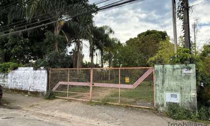 Terreno no centro de Ubatuba - a 20 Mt da escola principal de Ubatuba