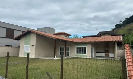 Casa em condomínio fechado com 2 quartos à venda em Horto Florestal, Ubatuba 