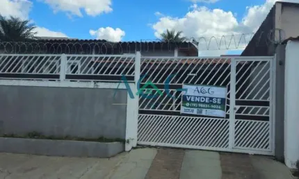 Casa com 3 quartos à venda na Amandio dos Santos Rodrigues Gracio, 1, Jardim Santa Rosa (Nova Veneza), Sumaré por R$ 430.000