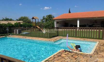 Fazenda à venda na Vale Verde, 23, Tavares Feital, Ibiúna, 1980 m2 por R$ 700.000