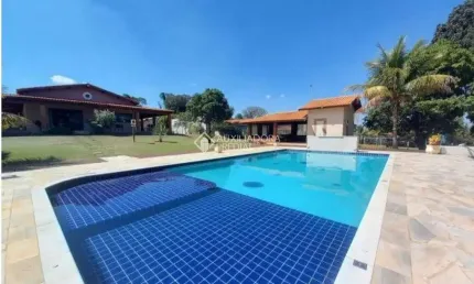 Fazenda à venda na Barão do Rio Branco, 94, 261, Centro, Porto Feliz, 537 m2 por R$ 1.900.000