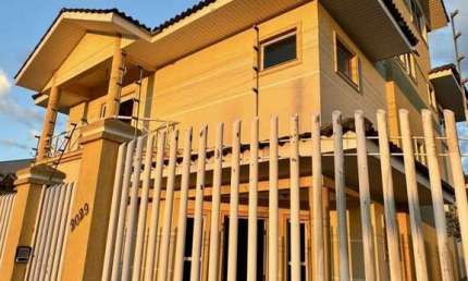 Casa / Sobrado para Venda em Campo Largo, Centro, 3 dormitórios, 1 suíte, 4 banheiros, 4 vagas