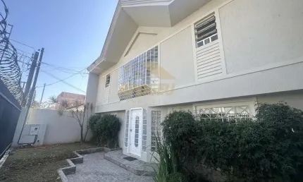 Casa / Sobrado para Venda em Curitiba, Santa Quitéria, 7 dormitórios, 3 suítes, 5 banheiros, 12 vagas