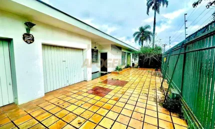 Terreno à venda na Rua Ernesto de Araújo, 117, Jardim Botânico, Curitiba